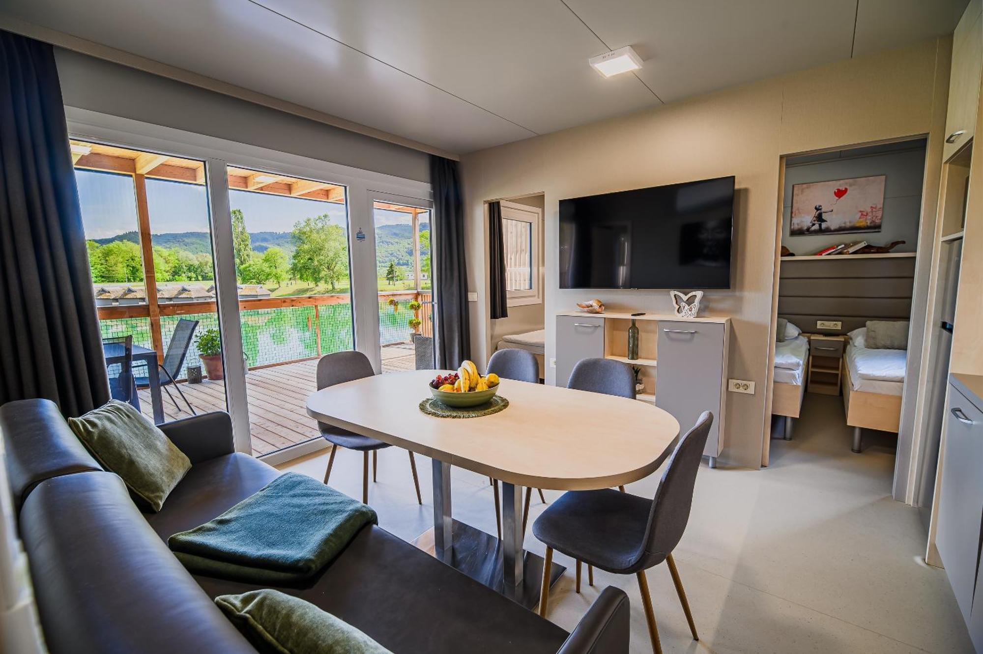 Deluxe Lake View Mobile Homes With Thermal Riviera Tickets Catez ob Savi Exterior foto